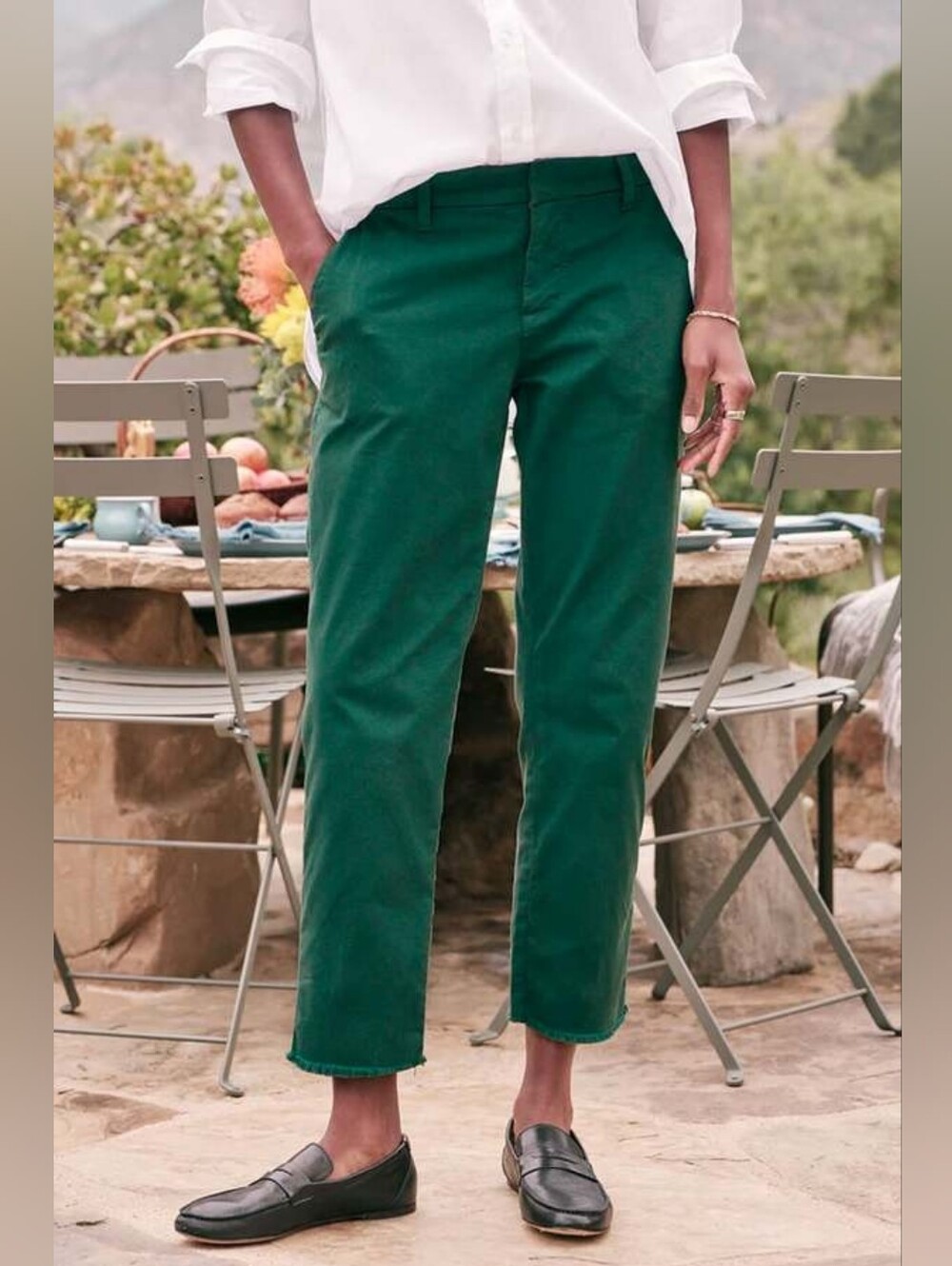 FRANK & EILLEN Wicklow Mid Rise Cropped Italian Chino In British Racing Green 8.